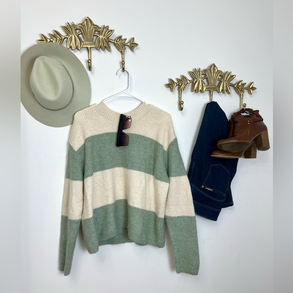 H&M Sweater
